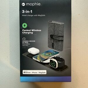 Mophie 3-in-1 Wireless Charger with MagSafe - Black and Gray